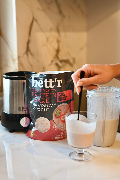 BIO proteinski shake jagoda i kokos